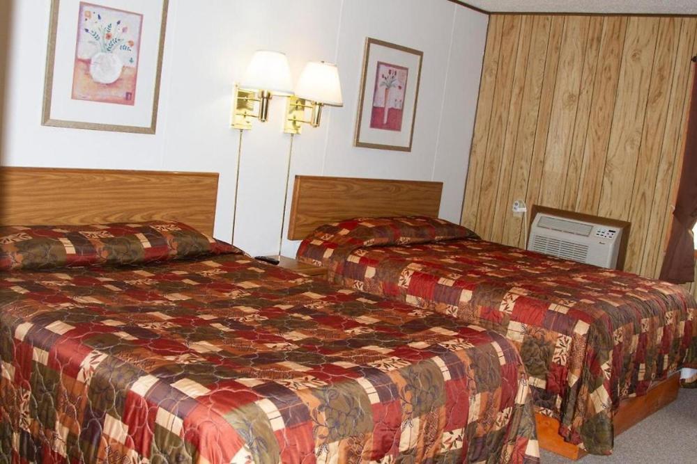 Standard Double or Twin Room interior